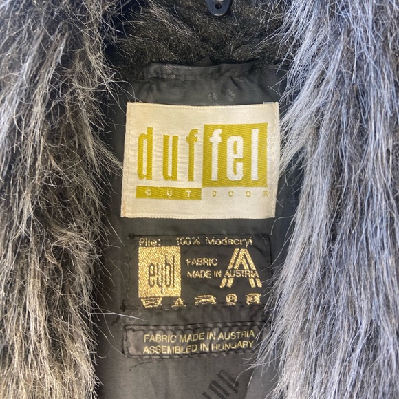 Vintage Faux Fur Coat - Picture 10 of 10